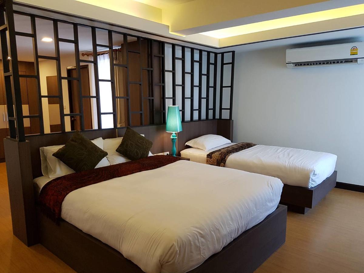 Chorlada Lanna Hotel Chiang Mai Exterior photo